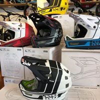IXS Helmet Special