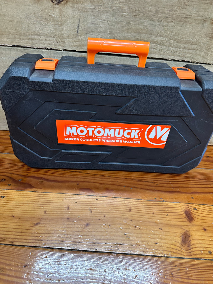 Motomuck Sniper Cordless Pressure Washer